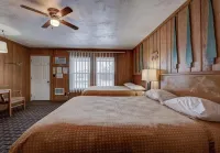 Northland Inn Hotels in Dickinson County