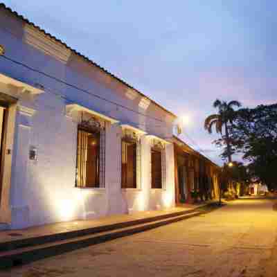 Portal de la Marquesa Hotel Exterior