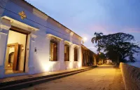 Portal de la Marquesa Hotels in Mompos