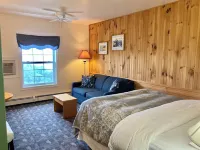 Castle Rock Country Inn Hotels in Ingonish