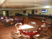 Dakota Prairie Lodge & Resort Hotels in Brule County