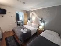 Aquarius B&B Hotels in Mitchell