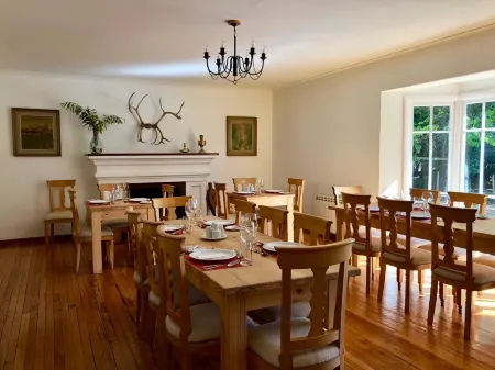 Hostería Pionero Отели в г. Торрес де Пайне