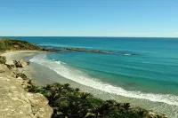 Secluded Cottage on beautiful private Peninsula Hotels near Mangarakau Wetland Field Centre