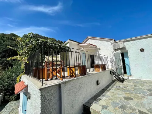 Country house near SPILI with peaceful garden, orange trees and jacuzzi