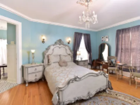 Ringling House Bed & Breakfast Hotels in Baraboo