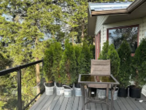 Armand Heights Hotels in Salt Spring Island