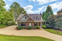 Waterfront Sherrills Ford Home w/ Pool & Boat Dock - Pet Friendly