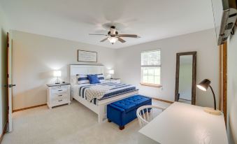 Eufaula Oasis w/ Screened Porch: Unwind in Style!