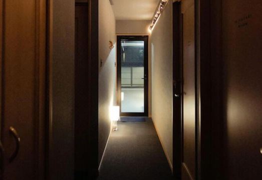 공용 거실 공간