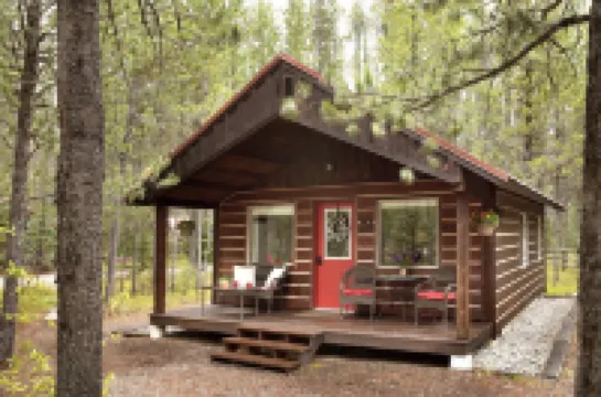 Reclusive Moose Cabins