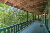 Serene Sky Valley Family Chalet w/ Fireplace - 3-Sterne