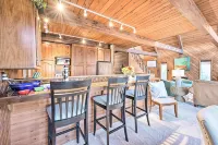 Spacious Syracuse Getaway w/ Waterfront Deck! - Lemmikkieläimet sallittu