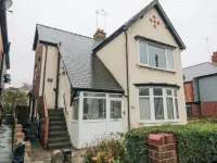 Bridlington Shore Apartment Hotels in Rudston