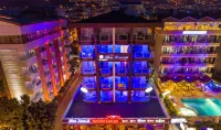 Kleopatra Blue Hawaii Hotel 알란야 호텔
