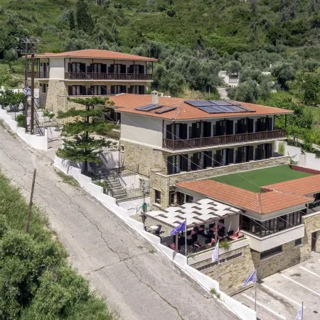 Corali Hotel