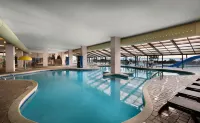 Breakers Tower 1Br Oceanfront Condo