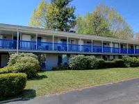 Majestic Regency Resort Hotels in Wells