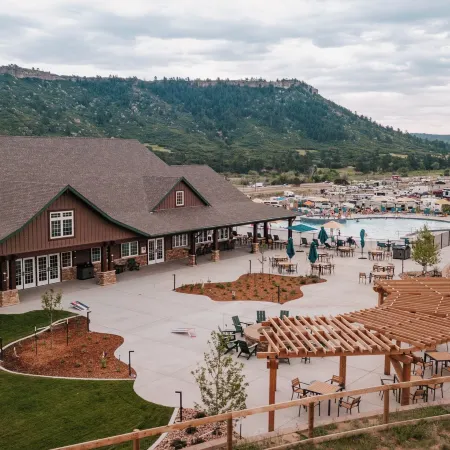 Jellystone Park at Larkspur