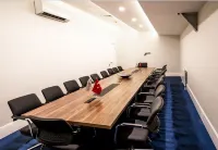 Beypalas Hotel فنادق في Beytepe Mahallesi