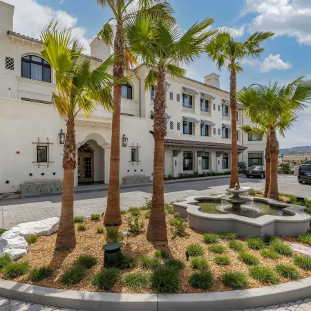 Cambria Hotel Calabasas - Malibu