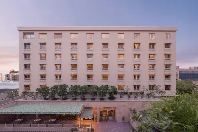 V Sarovar Portico MI Road Jaipur โรงแรมใน