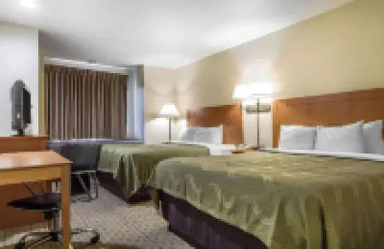 Econo Lodge Inn & Suites Santa Rosa South