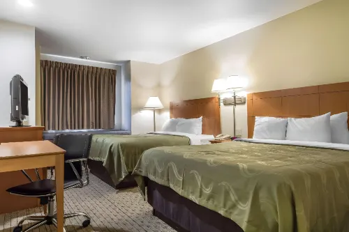 Quality Inn & Suites Hotels in Santa Rosa
