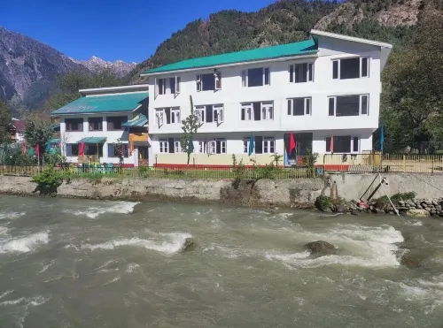 Hotel Sun Shine - Mountain view