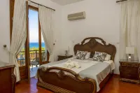 Villa Minoas Large Private Pool Walk to Beach Sea Views A C Wifi Eco-friendly - 2565