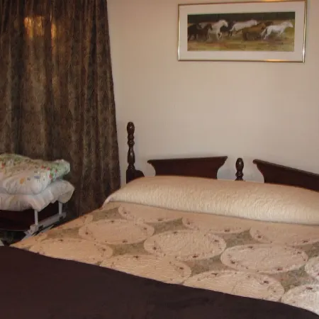 Hill Country getaway - Next to Hamilton Pool