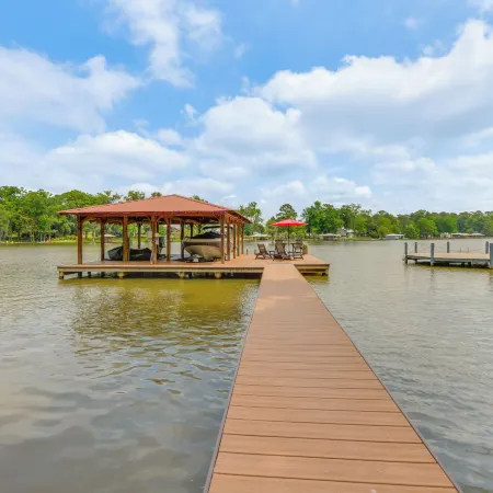 Private Dock + Porch: Lakefront Retreat in Cobb!
