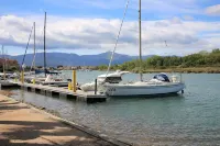 DIRECT ACCESS TO SEA AND POOL, COMPLETELY REFURBISHED IN 2019