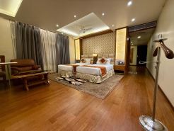 The Grand Empire A Boutique Hotel