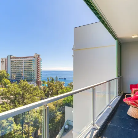 Vista Savoy Apartment