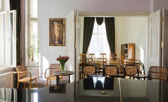 Chopin Boutique