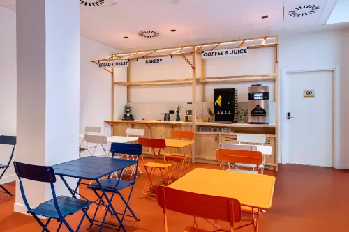 easyHotel Barcelona La Sagrera Zonas comunes Photos