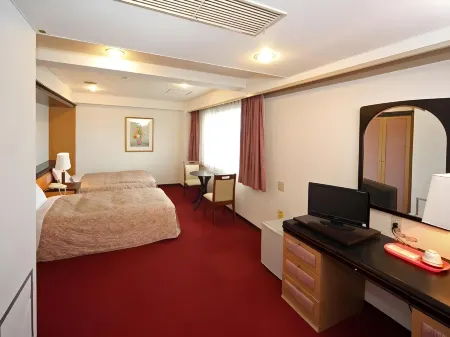 Hotel Yutaka Wing