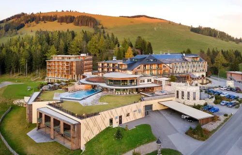 Almwellness Hotel Pierer Hôtels à : Stanz im Murztal