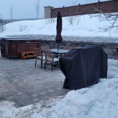 Two bedroom Luxury private suite, with your own hot tub.
