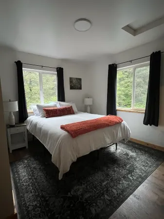 Spacious 3‑ Apartment in Seward - Harbor & Glacier Access