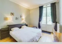 Residence Regina Cauterets <br>large apartment in the center of town