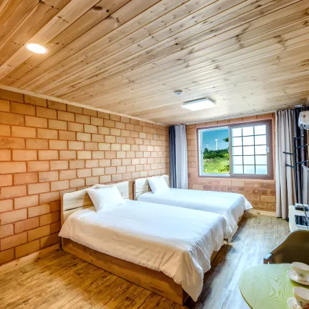 Jeju Healing Resort Отели рядом с достопримечательностью «Ботанический сад Панлимвон»
