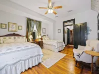 迷人的綠灣歷史之家一樓住宿