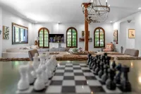 Island pool home awaits in Islamorada's Port Antigua