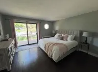 Charming Waterfront Lake Villa on Mille Lacs Lake