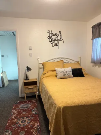 Miller Suites Unit #2 -2Bdrm 1.5 Bath in the Heart of Vernal.  for Work or Play.