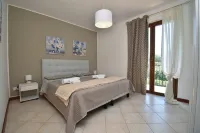 Villa Carini Holiday House by the Sea and Jacuzzi pool