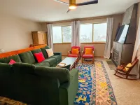 3/3 Townhome in Fraser just steps from the Black line!
