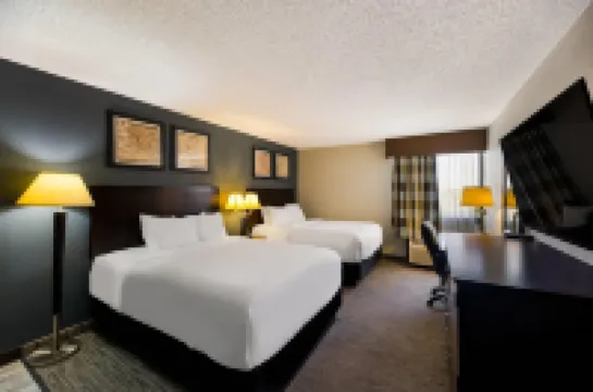 Suburban Studios San Angelo Near Convention Center